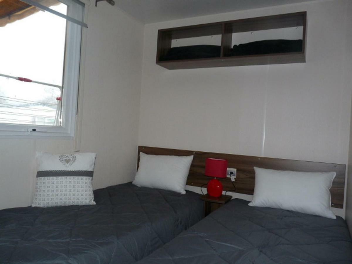 Gastes Mobile Home Ht De Gamme Climatise Dans Le Camping **** De La Reserve المظهر الخارجي الصورة